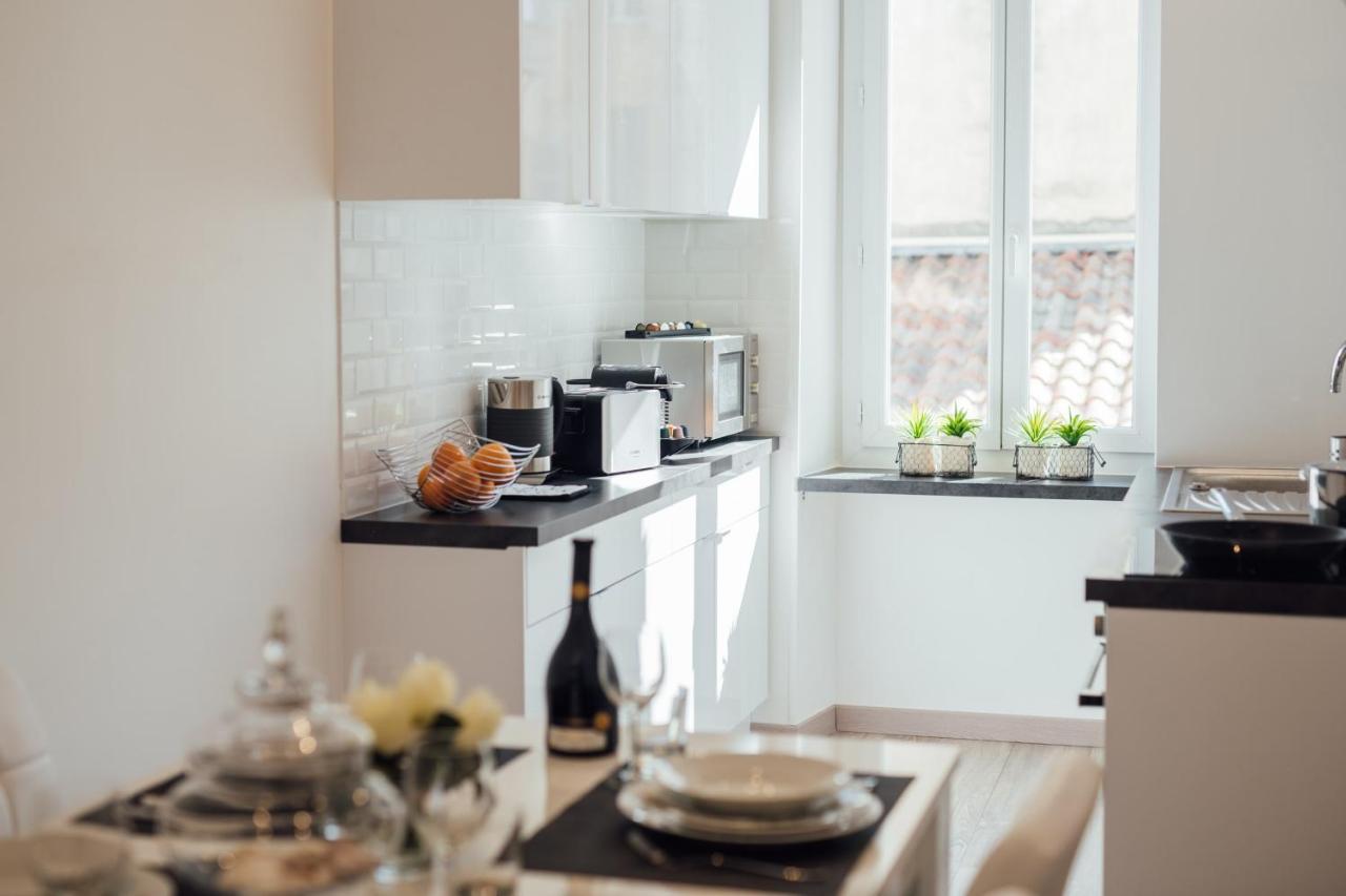 Apartment Le Notre Dame 3br With Ac And Balcony In The Heart Of Welkeys *